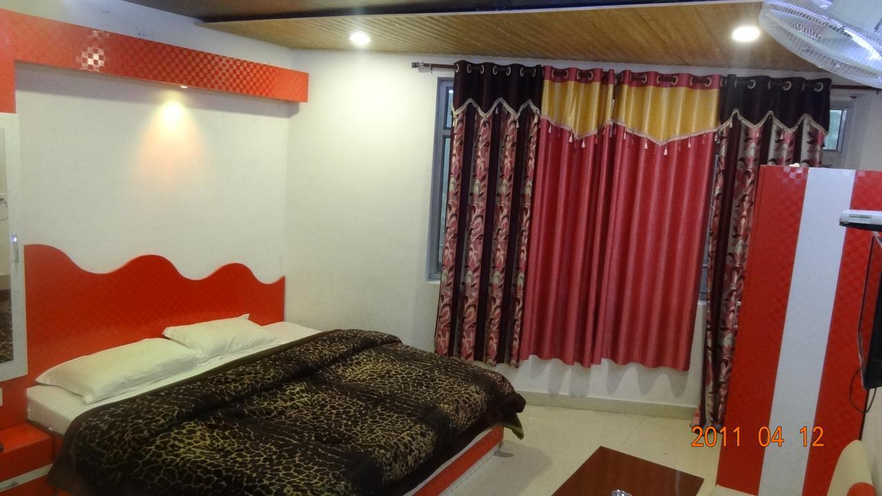 Hotel Dalhousie Hills 外观 照片