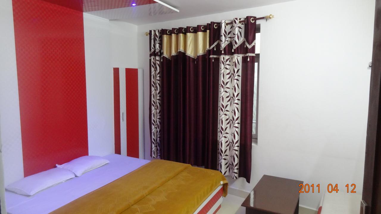 Hotel Dalhousie Hills 外观 照片