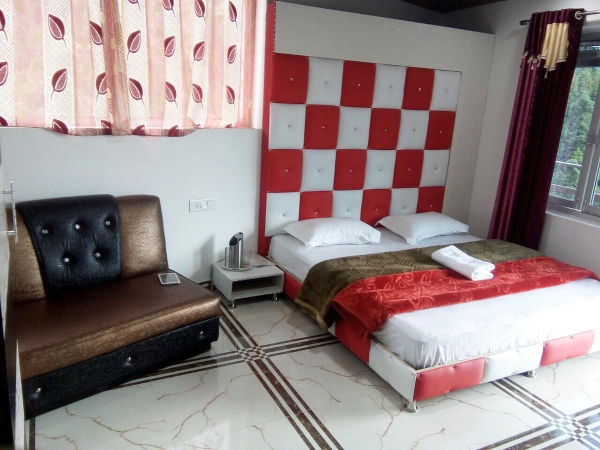 Hotel Dalhousie Hills 外观 照片